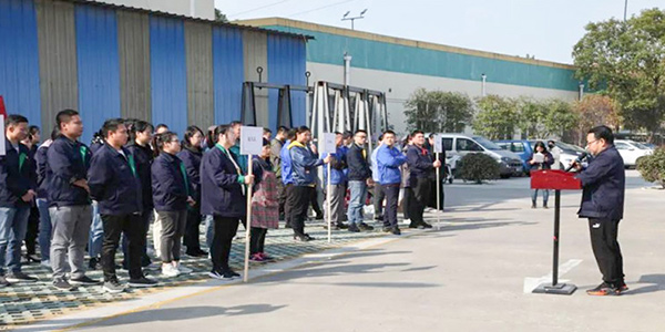 超凡標(biāo)牌積極開展消防演習(xí)，為園區(qū)安全保駕護航